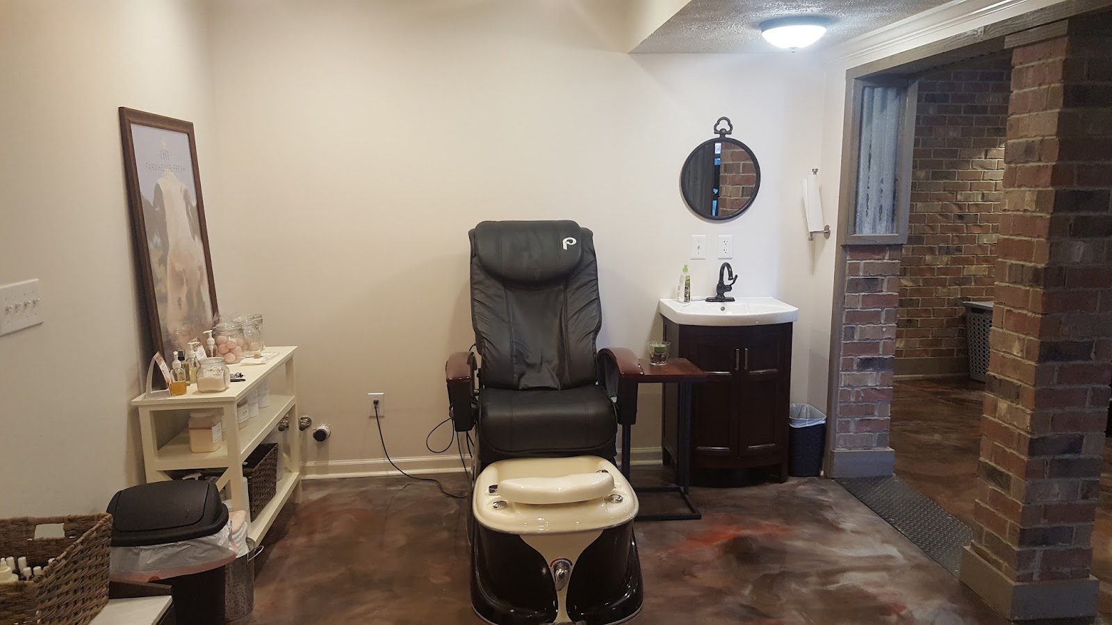 Refresh Salon & Spa nail work in Graniteville, South Carolina